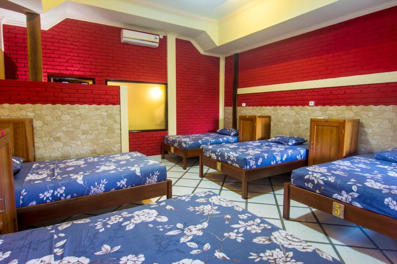 Puri Hostel Berawa Canggu Exterior foto